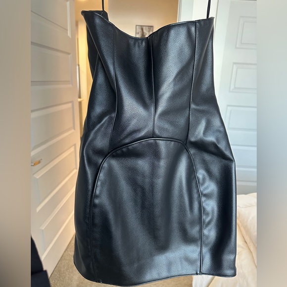 Khy Faux Leather Strapless LBD - Picture 5 of 6